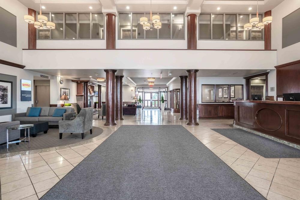 Sandman Hotel Saskatoon Buitenkant foto