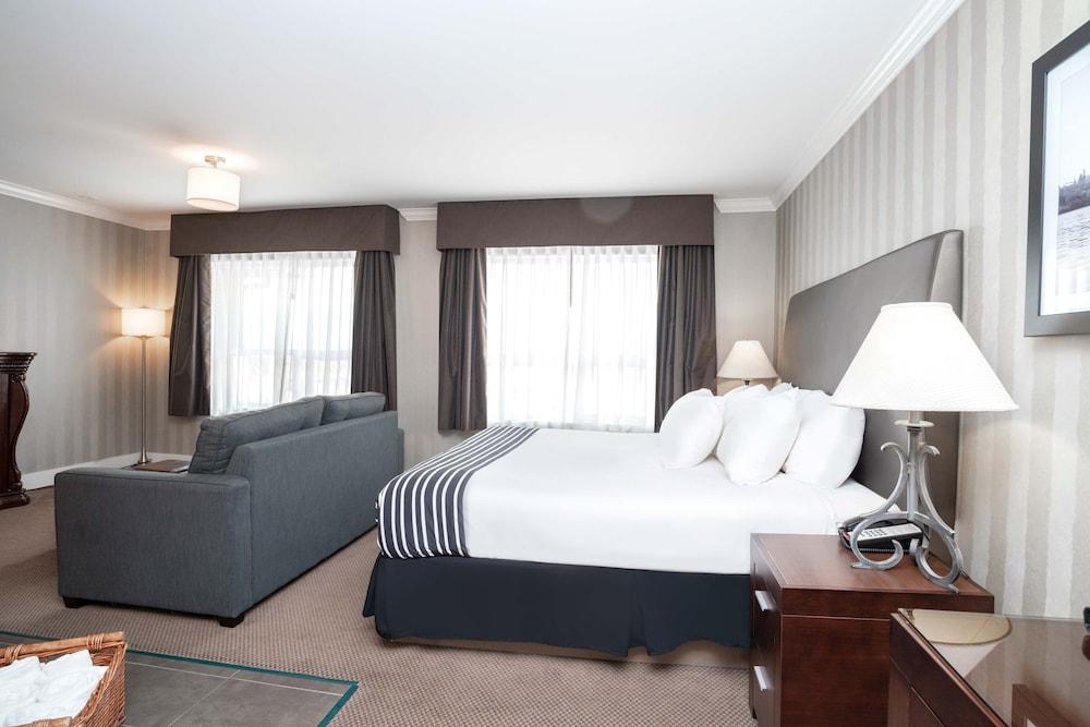Sandman Hotel Saskatoon Buitenkant foto